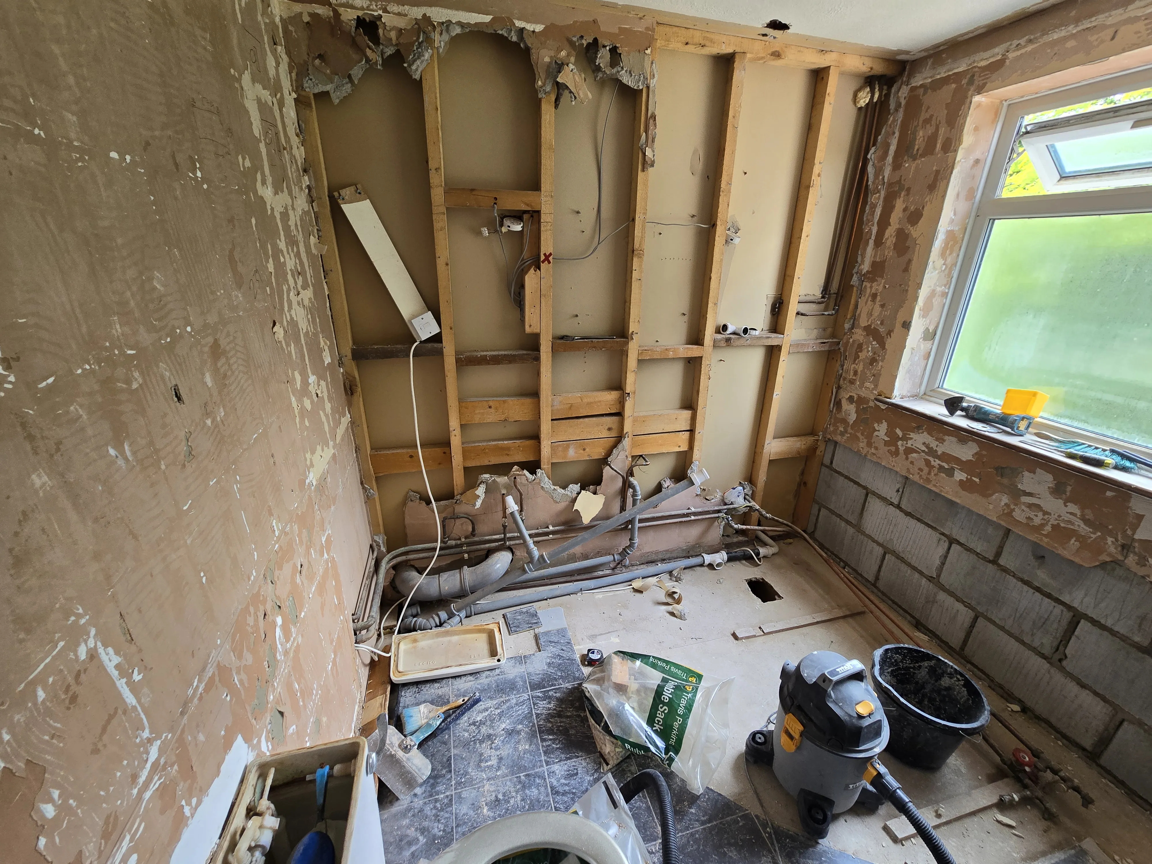 Bathroom Refurb   Tendring